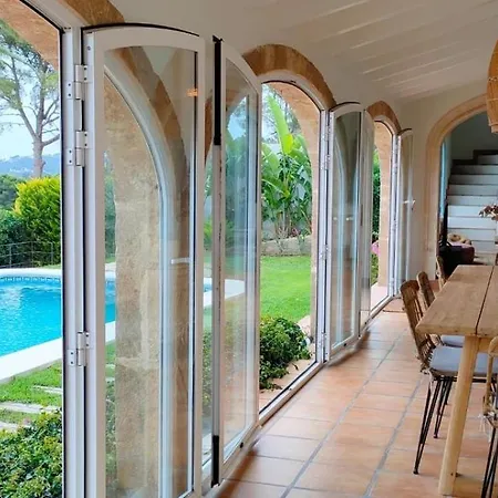 Villa Excelente Mediterranea En Javea