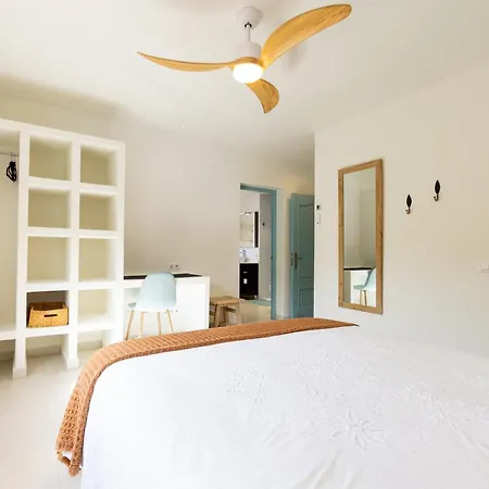 Villa Excelente Mediterranea En *