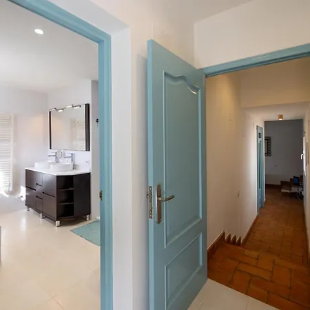 Excelente Mediterranea En * Jávea